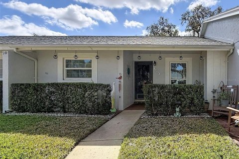 Condominio en Hudson, Florida, 2 dormitorios  № 2113980