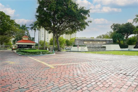 Condominio en venta en Miami, Florida, 2 dormitorios, 127.93 m2 № 2033168 - foto 25