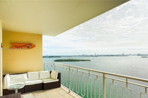 Condominio en venta en Miami, Florida, 2 dormitorios, 127.93 m2 № 2033168 - foto 10