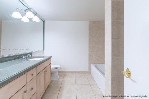 Condo in Hallandale Beach, Florida, 2 bedrooms  № 1691130 - photo 5