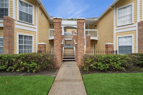 Condo in Kissimmee, Florida, 3 bedrooms  № 2109549 - photo 2