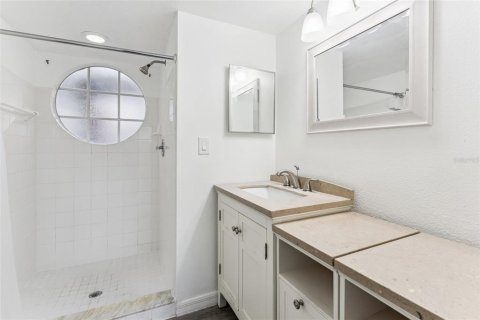 Condo in Kissimmee, Florida, 3 bedrooms  № 2109549 - photo 6