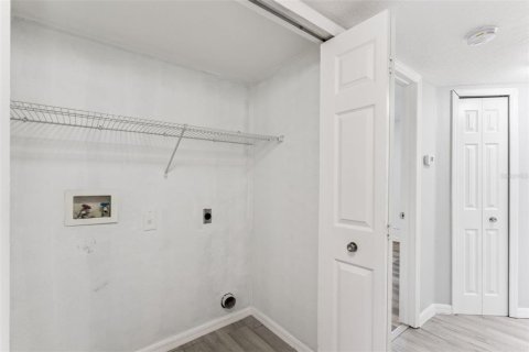 Condo in Kissimmee, Florida, 3 bedrooms  № 2109549 - photo 12