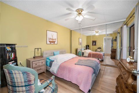 Adosado en venta en Davie, Florida, 3 dormitorios, 138.24 m2 № 2007358 - foto 17