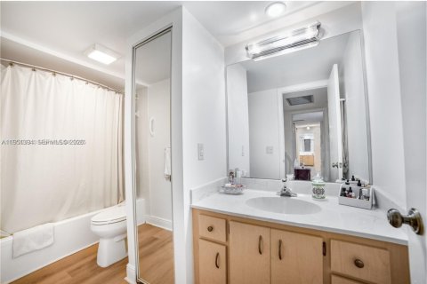 Adosado en venta en Davie, Florida, 3 dormitorios, 138.24 m2 № 2007358 - foto 15