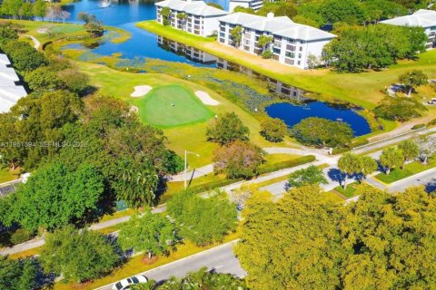 Adosado en venta en Davie, Florida, 3 dormitorios, 138.24 m2 № 2007358 - foto 23