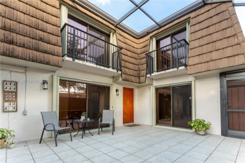 Adosado en venta en Davie, Florida, 3 dormitorios, 138.24 m2 № 2007358 - foto 4