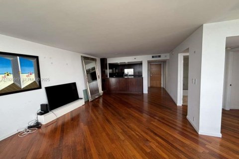 Condominio en venta en Miami Beach, Florida, 2 dormitorios, 96.8 m2 № 1994345 - foto 10