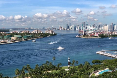 Condominio en venta en Miami Beach, Florida, 2 dormitorios, 96.8 m2 № 1994345 - foto 9