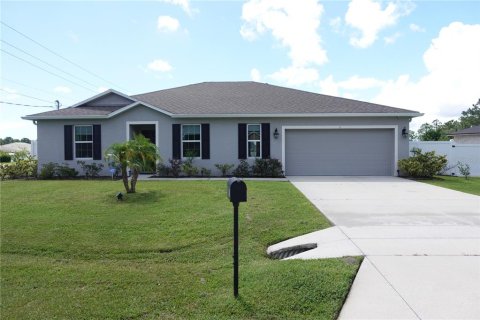 Villa ou maison à Palm Coast, Floride 4 chambres, 190.54 m2 № 2356105