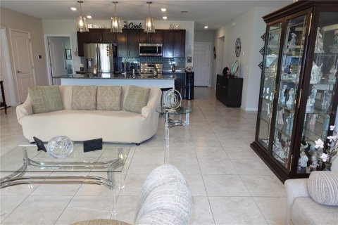 Villa ou maison à vendre à Palm Coast, Floride: 4 chambres, 190.54 m2 № 2356105 - photo 4