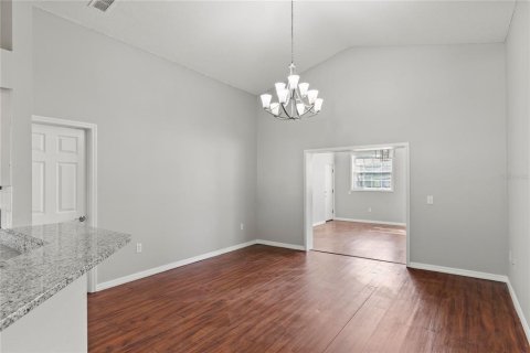 House in Kissimmee, Florida 3 bedrooms, 139.45 sq.m. № 1853549 - photo 4