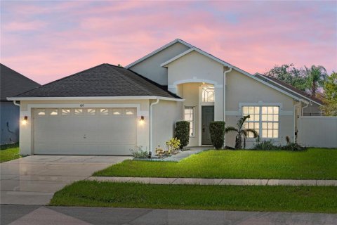 House in Kissimmee, Florida 3 bedrooms, 139.45 sq.m. № 1853549 - photo 1