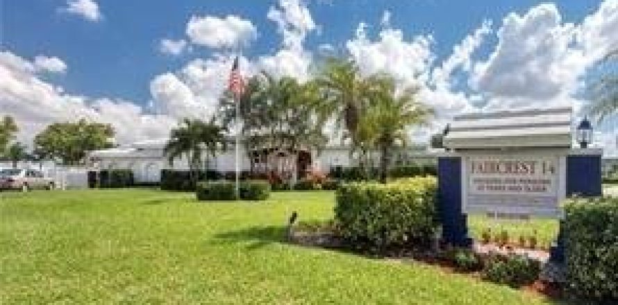 Villa ou maison à Tamarac, Floride 2 chambres, 104.79 m2 № 1101987