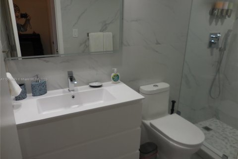 Copropriété à louer à Miami Beach, Floride: 2 chambres, 95.69 m2 № 1693921 - photo 18