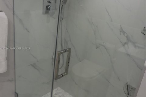 Copropriété à louer à Miami Beach, Floride: 2 chambres, 95.69 m2 № 1693921 - photo 9