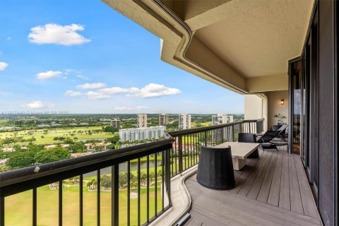 Condo in West Palm Beach, Florida, 2 bedrooms  № 1973615 - photo 23