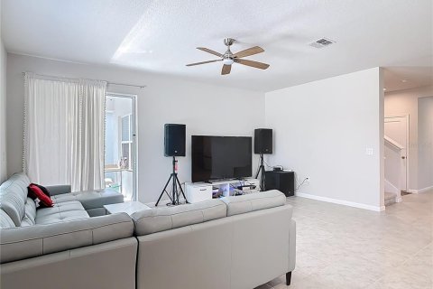 House in Daytona Beach, Florida 5 bedrooms, 280.38 sq.m. № 2097681 - photo 10