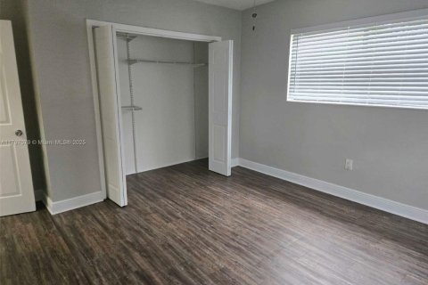 Купить виллу или дом в Мирамар, Флорида 7 комнат, 125.88м2, № 1676285 - фото 20