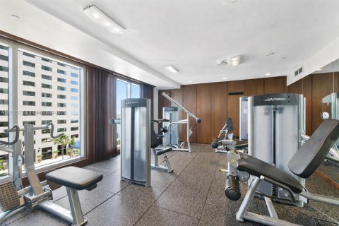 Снять в аренду кондоминиум в Майами, Флорида 2 спальни, 102.66м2, № 1993391 - фото 18