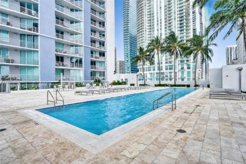 Снять в аренду кондоминиум в Майами, Флорида 2 спальни, 102.66м2, № 1993391 - фото 5