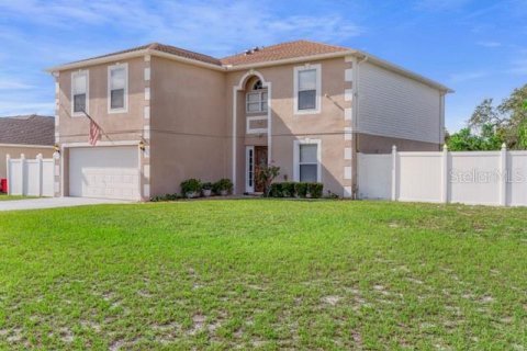 Villa ou maison à vendre à Deltona, Floride: 4 chambres, 236.71 m2 № 1914206 - photo 2