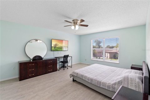 Villa ou maison à vendre à Deltona, Floride: 4 chambres, 236.71 m2 № 1914206 - photo 20
