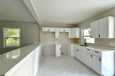 Casa en venta en Lake Wales, Florida, 3 dormitorios, 92.9 m2 № 1917698 - foto 7