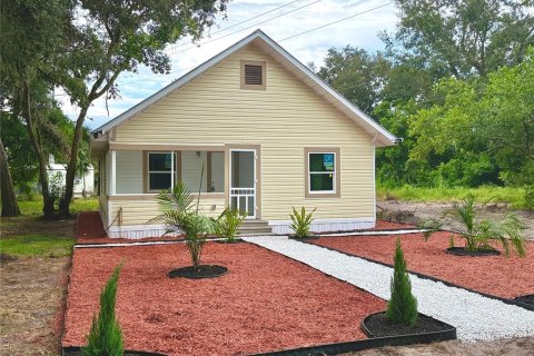 Casa en venta en Lake Wales, Florida, 3 dormitorios, 92.9 m2 № 1917698 - foto 3