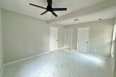 Casa en venta en Lake Wales, Florida, 3 dormitorios, 92.9 m2 № 1917698 - foto 10