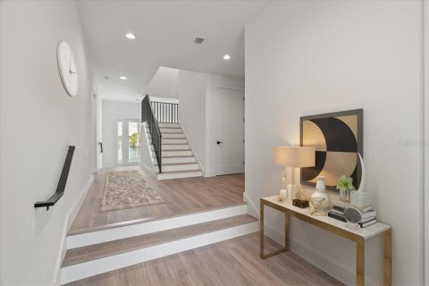 Casa en venta en Saint Pete Beach, Florida, 4 dormitorios, 381.27 m2 № 2103694 - foto 22