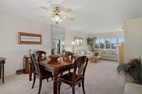 Copropriété à vendre à Clearwater, Floride: 2 chambres, 103.21 m2 № 2132801 - photo 12