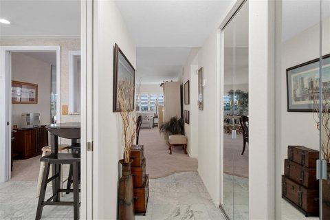 Copropriété à vendre à Clearwater, Floride: 2 chambres, 103.21 m2 № 2132801 - photo 11