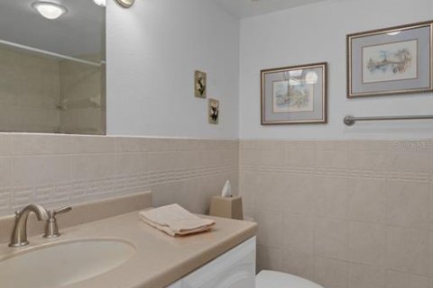 Copropriété à vendre à Clearwater, Floride: 2 chambres, 103.21 m2 № 2132801 - photo 25