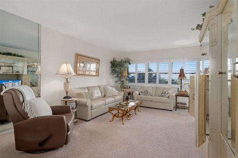 Copropriété à vendre à Clearwater, Floride: 2 chambres, 103.21 m2 № 2132801 - photo 13
