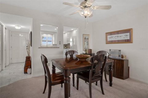 Copropriété à vendre à Clearwater, Floride: 2 chambres, 103.21 m2 № 2132801 - photo 16