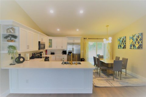 Villa ou maison à vendre à Ocala, Floride: 3 chambres, 128.11 m2 № 2399051 - photo 4