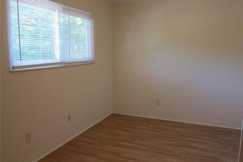 Apartamento en alquiler en Gainesville, Florida, 2 dormitorios, 85.01 m2 № 1879995 - foto 4