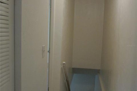 Apartamento en alquiler en Gainesville, Florida, 2 dormitorios, 85.01 m2 № 1879995 - foto 11