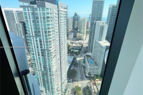 Copropriété à vendre à Miami, Floride: 2 chambres, 119.47 m2 № 2023591 - photo 17