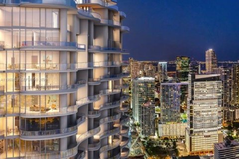 Copropriété à vendre à Miami, Floride: 2 chambres, 119.47 m2 № 2023591 - photo 23