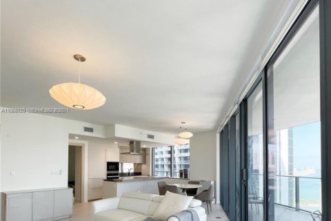 Copropriété à vendre à Miami, Floride: 2 chambres, 119.47 m2 № 2023591 - photo 5