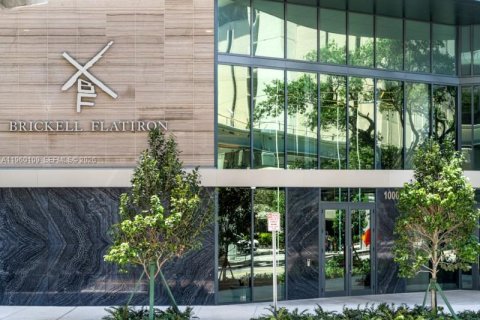 Copropriété à vendre à Miami, Floride: 2 chambres, 119.47 m2 № 2023591 - photo 21