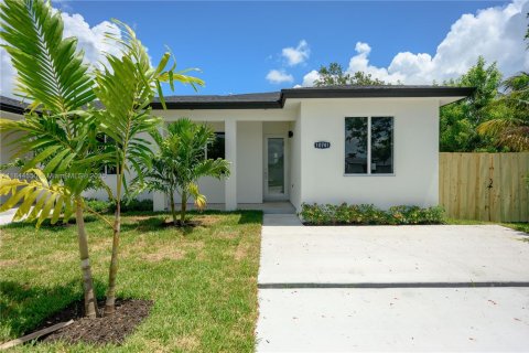 Villa ou maison à louer à Miami, Floride: 4 chambres, 248.05 m2 № 1839484 - photo 27
