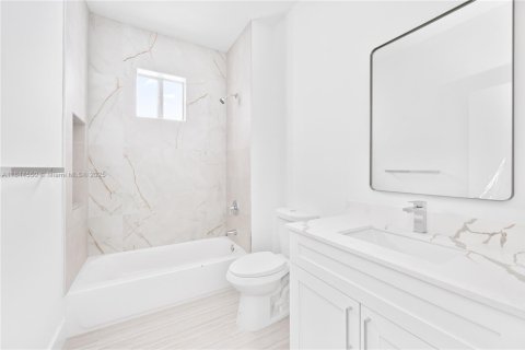 Villa ou maison à louer à Miami, Floride: 4 chambres, 248.05 m2 № 1839484 - photo 25