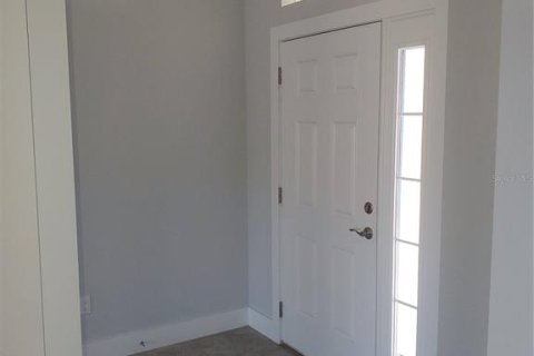 House in Palm Coast, Florida 3 bedrooms, 190.82 sq.m. № 1858247 - photo 2