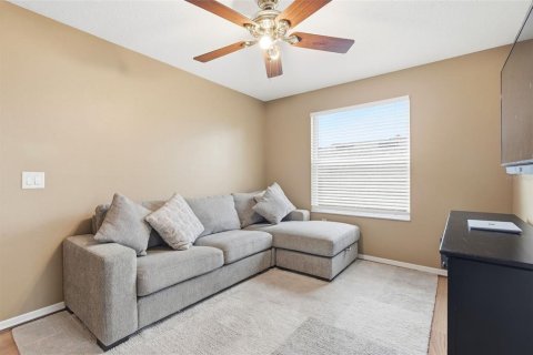House in Trinity, Florida 4 bedrooms, 231.51 sq.m. № 2151664 - photo 27