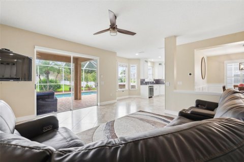 House in Trinity, Florida 4 bedrooms, 231.51 sq.m. № 2151664 - photo 19