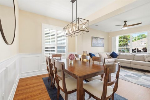 House in Trinity, Florida 4 bedrooms, 231.51 sq.m. № 2151664 - photo 9