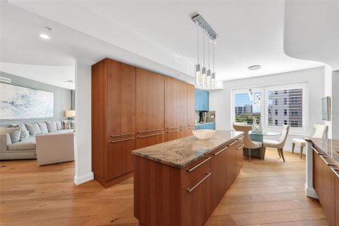 Copropriété à vendre à Naples, Floride: 3 chambres, 326.46 m2 № 2094392 - photo 16